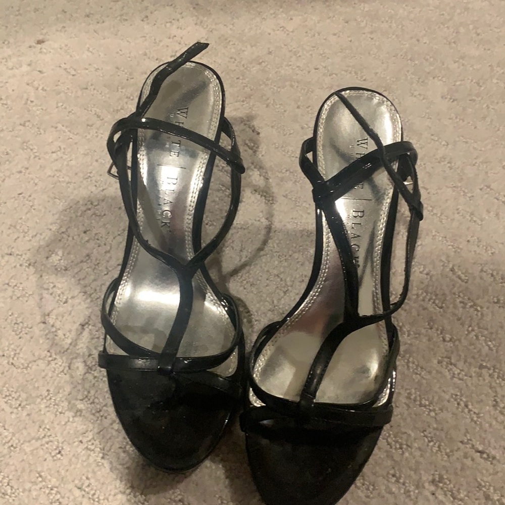 Black strappy sandals size 7.5